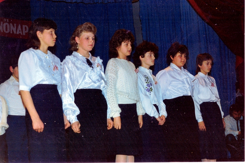 Iskolai előadás 1990